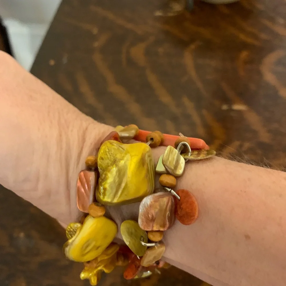 3 strand mother pearl bracelet